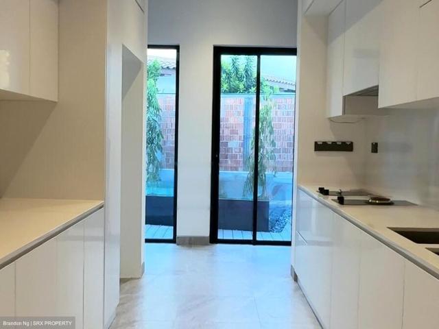 Detached House for sale