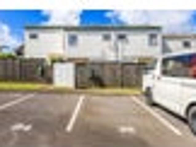 Apartment for rent in Three Kings, Puketāpapa