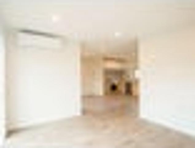 Townhouse for rent in Hillsborough