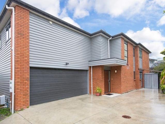 Apartment for rent in Hillsborough