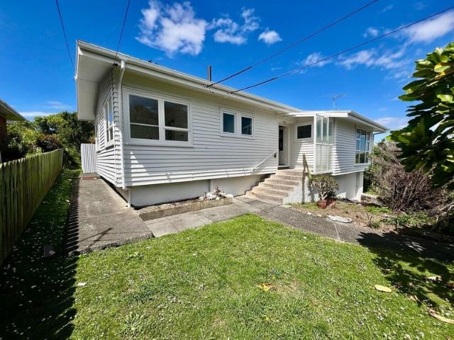 House for rent in Lynfield, Oroua County
