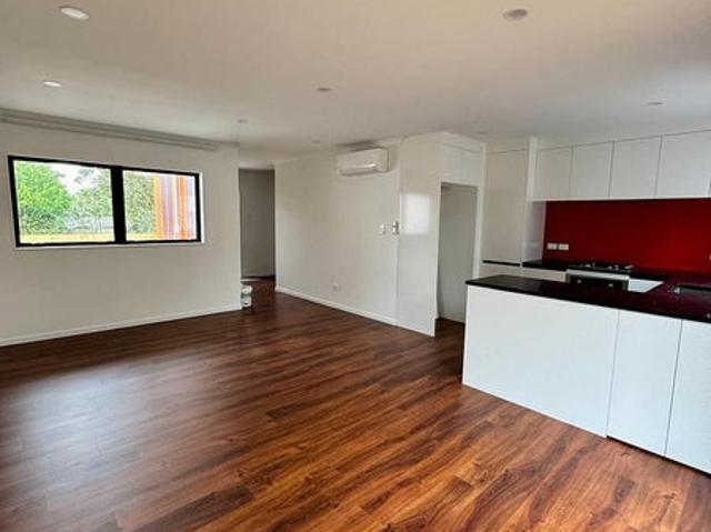 House for rent in Hillsborough, Oroua County