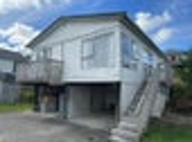 House for rent in Lynfield, Oroua County