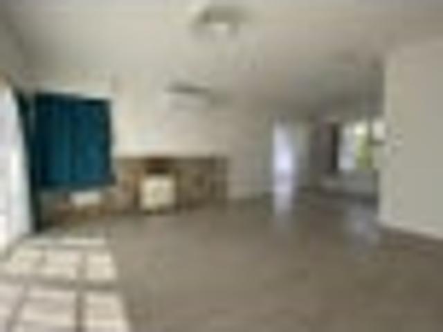 House for rent in Lynfield, Oroua County