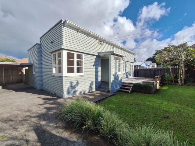 House for rent in Hillsborough