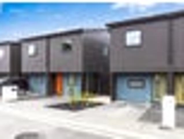 Townhouse for rent in Mount Roskill, Oroua County