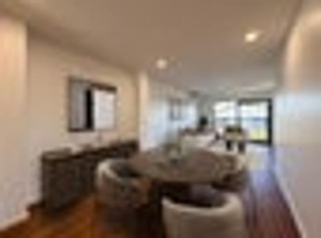Townhouse for rent in Mount Roskill, Oroua County