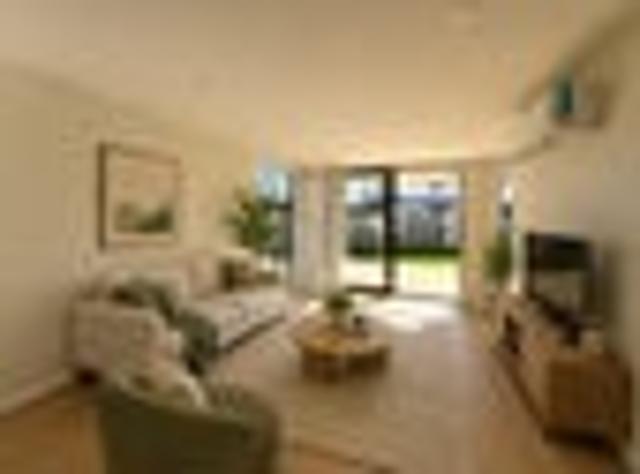 Townhouse for rent in Mount Roskill, Oroua County