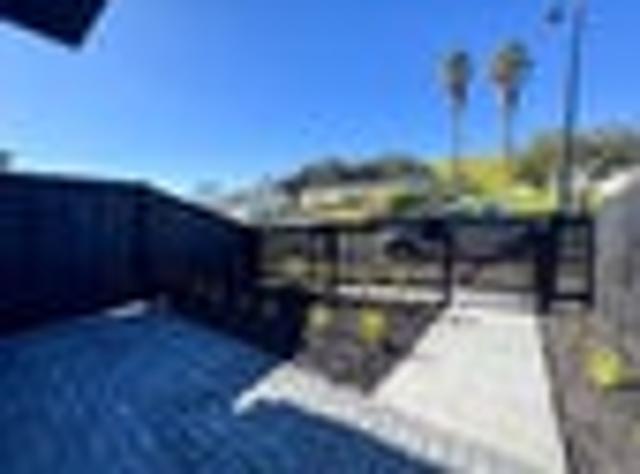 Townhouse for rent in Mount Roskill, Oroua County