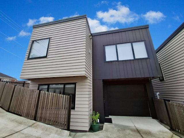 House for rent in Hillsborough