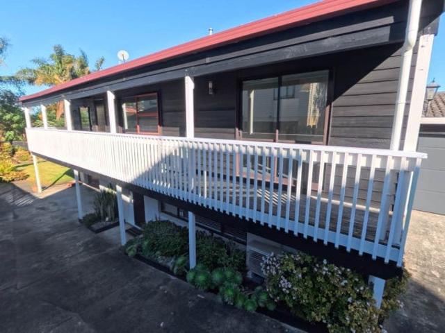 House for rent in Hillsborough