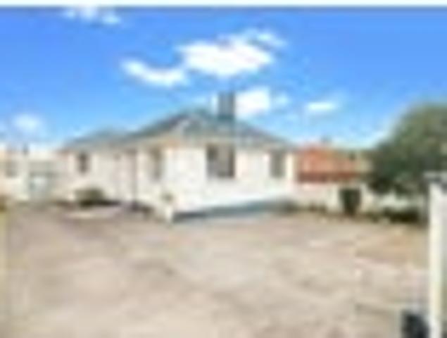 House for rent in Mount Roskill