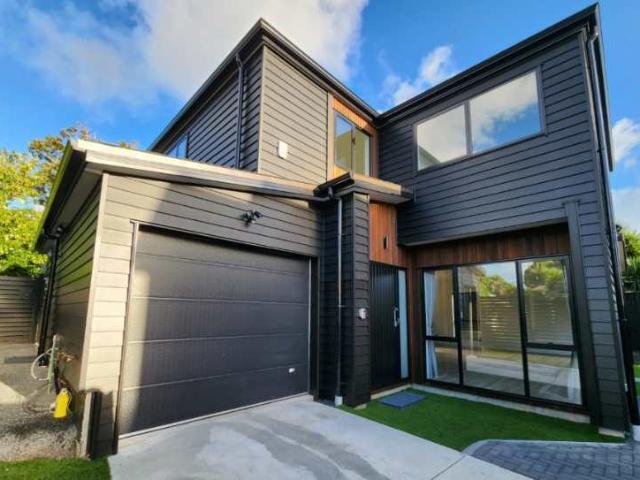 House for rent in Hillsborough