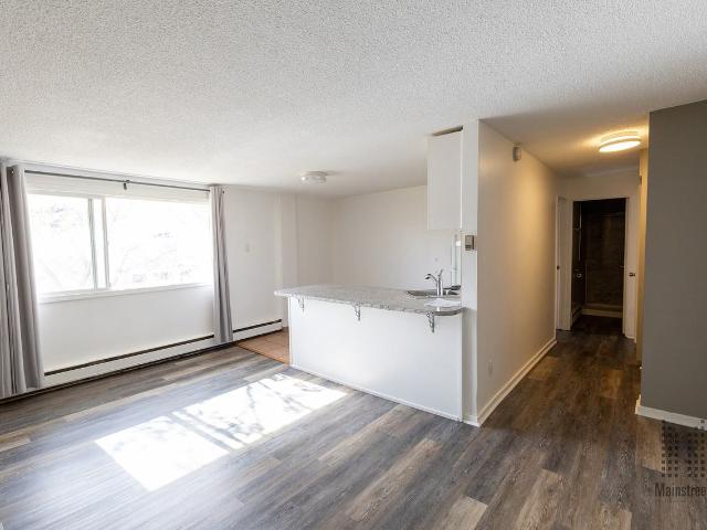 Apartment for rent in Lower Mount Royal, Calgary