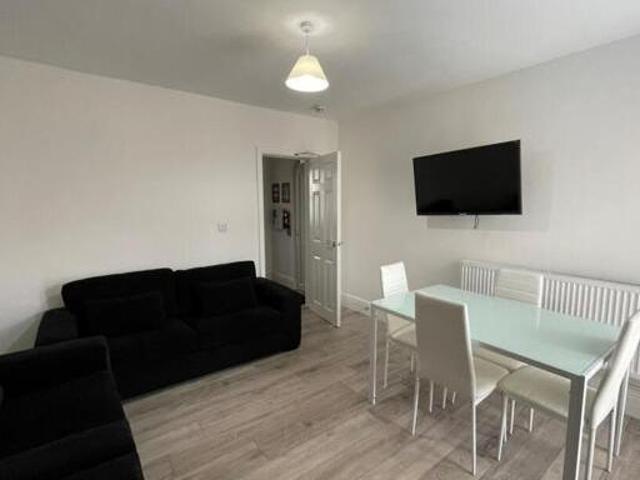 House for sale in Ermine West, Brayford