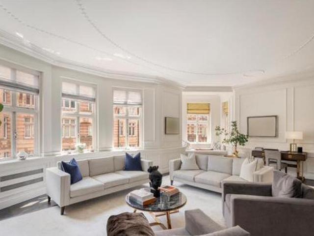 House for sale in City of London, Greater London