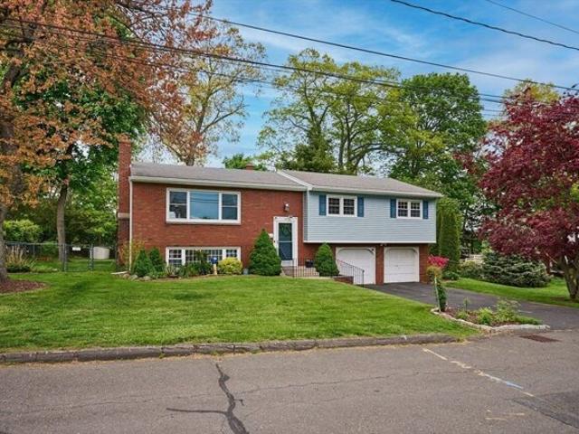 House for sale in Hampden, Massachusetts