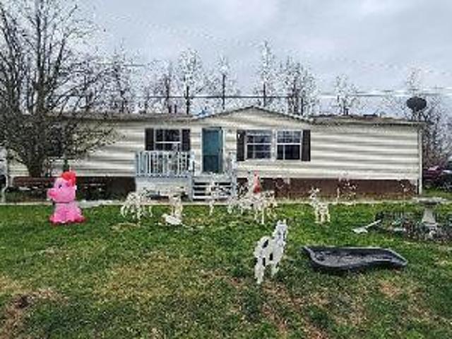 House for sale in Fraziers Bottom, West Virginia