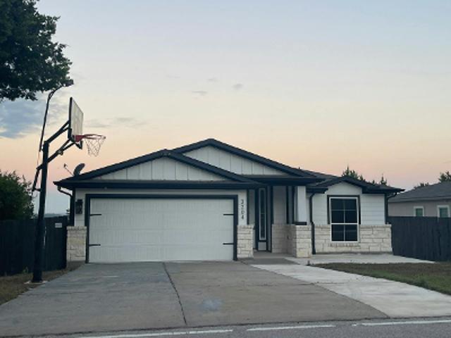 House for sale in Lago Vista, Travis County