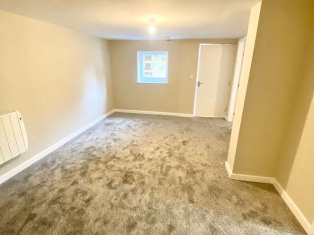 Apartment for rent in Worsbrough Common, Worsbrough