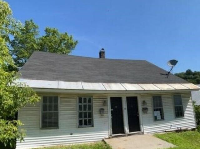 House for sale in Saint Johnsbury, Caledonia County