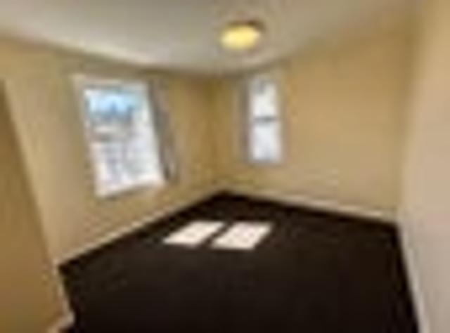 Townhouse for rent in Mount Victoria
