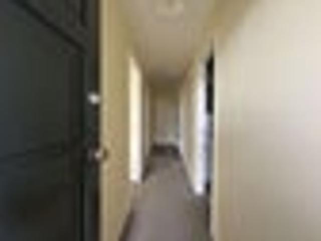 Townhouse for rent in Mount Victoria