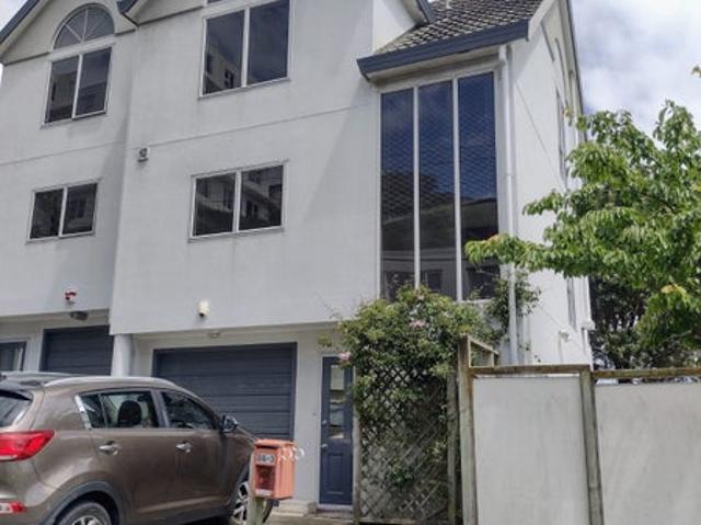 House for rent in Matata, Wellington