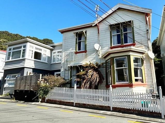 House for rent in Matata, Wellington