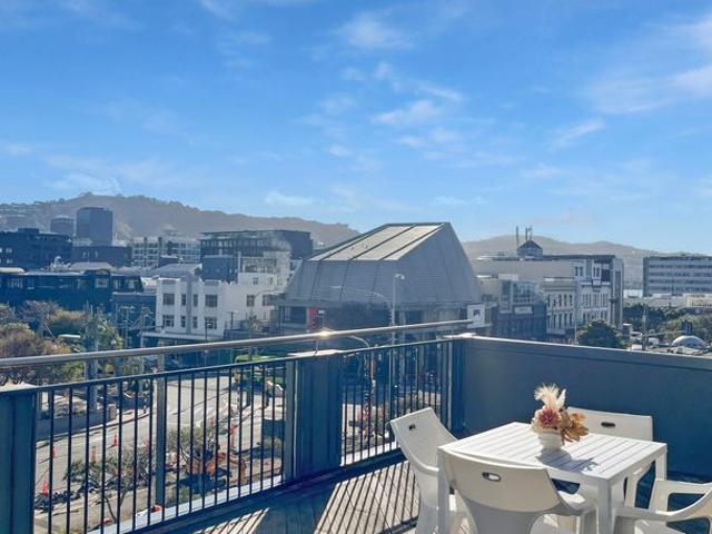 Apartment for rent in Oriental Bay, Wellington