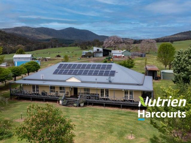Acreage for sale in Cheshunt, Victoria