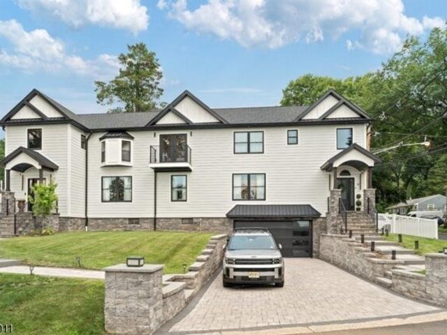 House for sale in Passaic, New Jersey