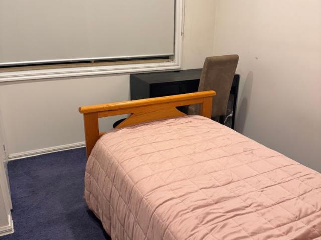 Room for rent in Camerons Creek, Victoria