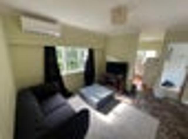 Apartment for rent in Mount Wellington, Oroua County