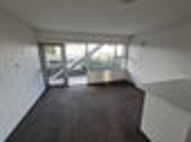 Apartment for rent in Panmure, Oroua County