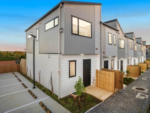 House for rent in Mount Wellington, Oroua County