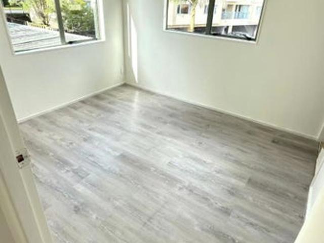House for rent in Penrose, Oroua County