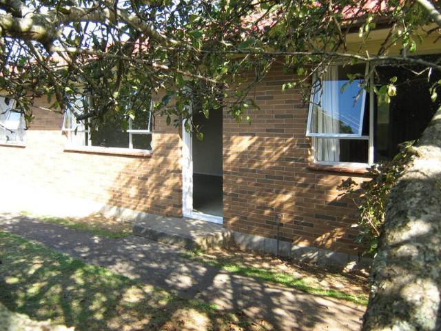 Apartment for rent in Panmure, Maungakiekie-Tāmaki
