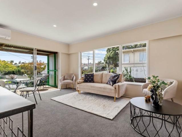 Apartment for rent in Mount Wellington, Oroua County