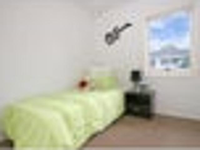 Apartment for rent in Mount Wellington, Oroua County