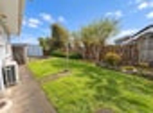 Apartment for rent in Mount Wellington, Oroua County
