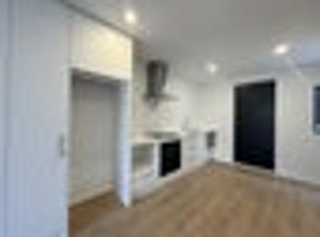 Townhouse for rent in Mount Wellington, Maungakiekie-Tāmaki