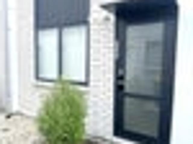 Townhouse for rent in Mount Wellington, Auckland