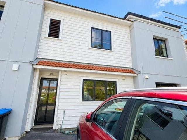 House for rent in Mount Wellington, Oroua County