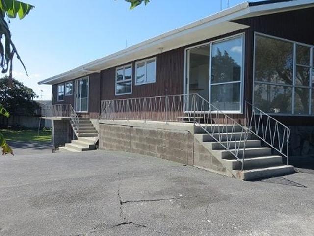 Apartment for rent in Mount Wellington, Oroua County