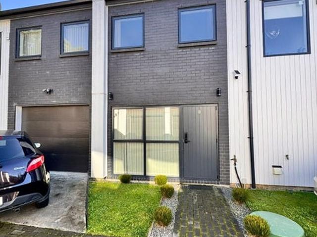 House for rent in Penrose, Oroua County