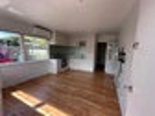 Apartment for rent in Mount Wellington, Oroua County