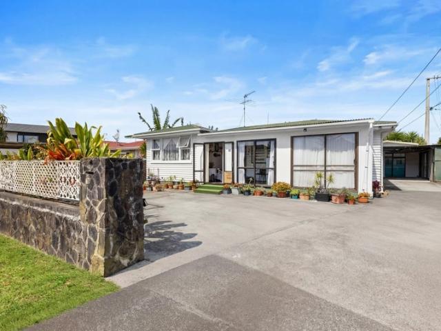House for rent in Penrose, Oroua County