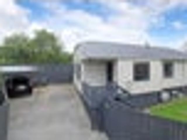 House for rent in Penrose, Oroua County