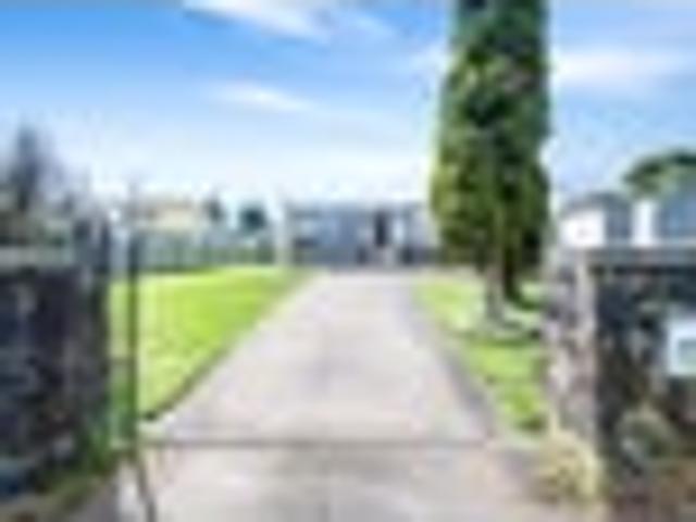 House for rent in Mount Wellington